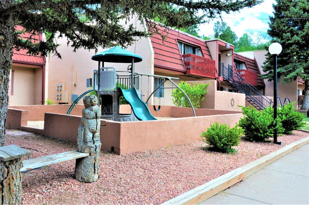 Pinecliff Village Resort Hollywood Esterno foto