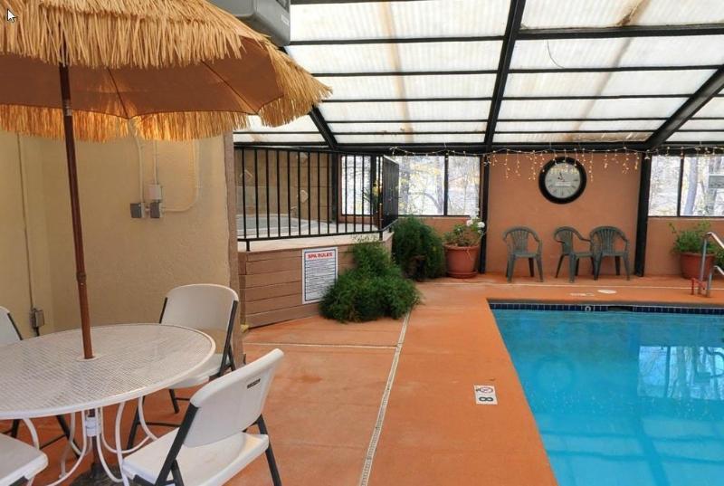 Pinecliff Village Resort Hollywood Esterno foto